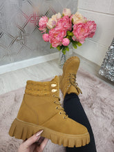 Abigail Fur Lined Boots - 2 colours